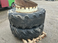 2 goodyear banden / dubbel lucht - afbeelding 6 van  7