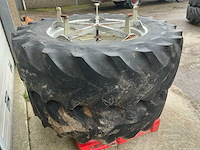 2 goodyear dubbellucht band met wiel en velg - afbeelding 6 van  7