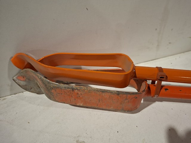 2 grondboor handbediend ø70 en 100 mm - afbeelding 2 van  3