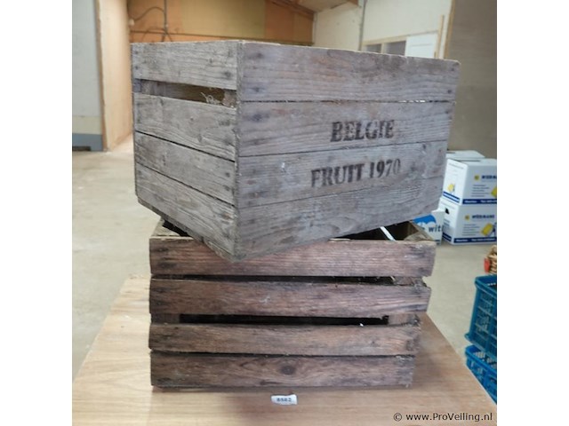 2 houten kisten - afbeelding 1 van  4