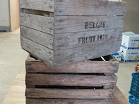 2 houten kisten - afbeelding 1 van  4