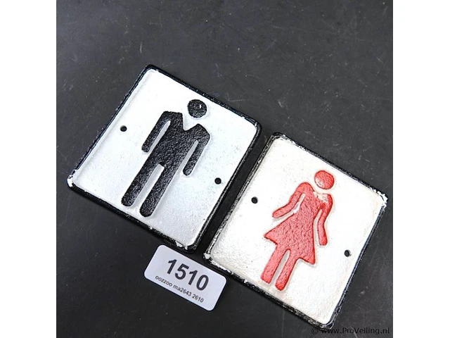 2 ijzeren schilden man/vrouw - afbeelding 2 van  5