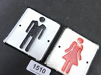 2 ijzeren schilden man/vrouw - afbeelding 2 van  5