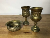 2 kelken en sierpot - crockery