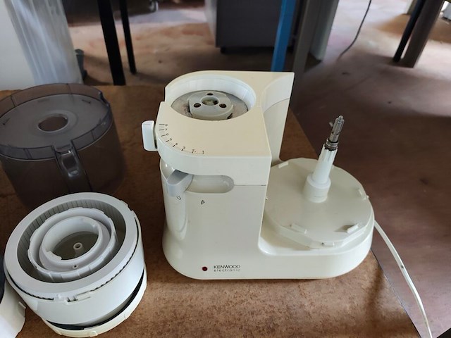 2 keukenrobots kenwood chef titanium (17) - afbeelding 6 van  10