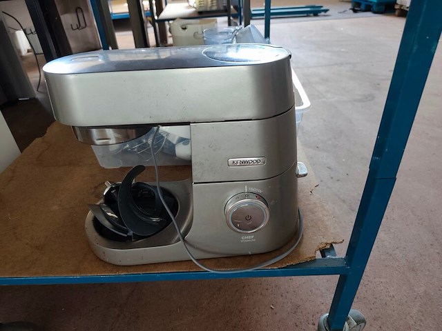 2 keukenrobots kenwood chef titanium (17) - afbeelding 10 van  10