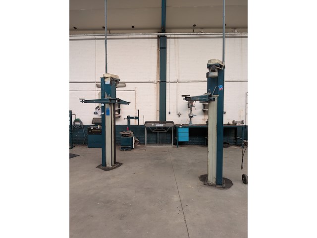 2-koloms autohefbrug, 2500 kilo, ravaglioli, kpn 336i, 2000 - afbeelding 14 van  14