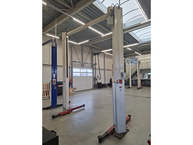 2-koloms hefbrug stertil koni, ks-2020-a, bouwjaar 1996 - afbeelding 3 van  10