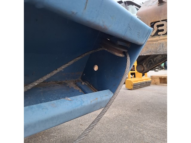 2 koloms hydraulische hefbrug 3000kg - afbeelding 5 van  14