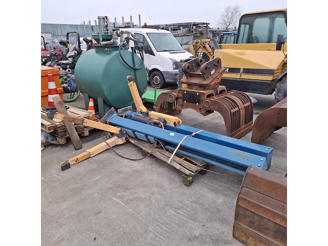 2 koloms hydraulische hefbrug 3000kg - afbeelding 1 van  14