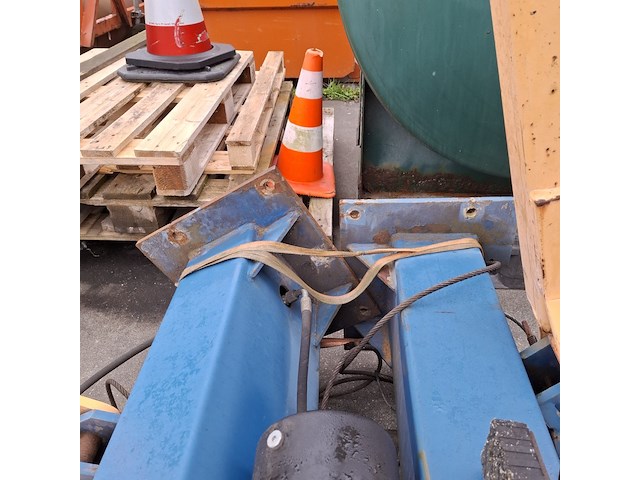 2 koloms hydraulische hefbrug 3000kg - afbeelding 11 van  14