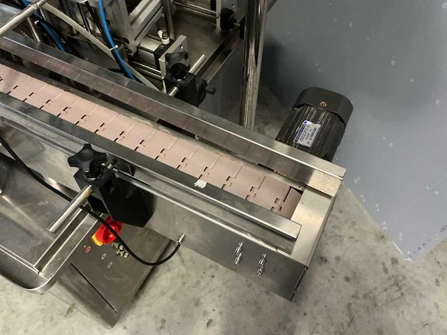 2-kops vulmachine met transportband en touchscreenbediening - afbeelding 5 van  19