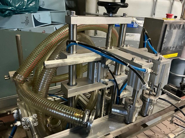 2-kops vulmachine met transportband en touchscreenbediening - afbeelding 24 van  27