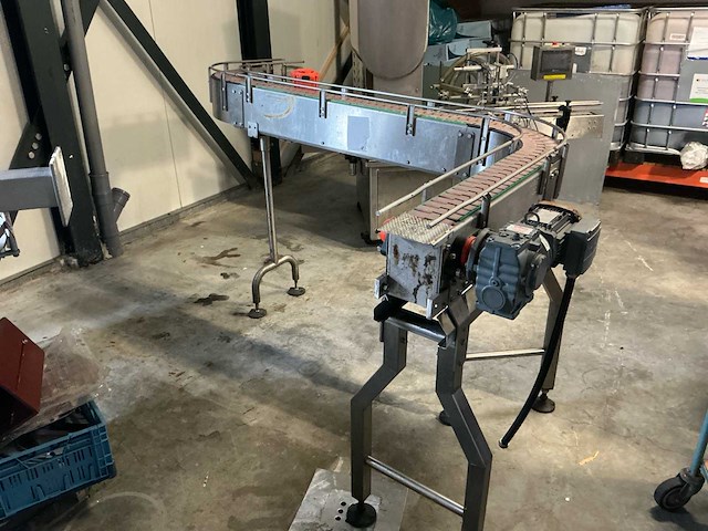 2-kops vulmachine met transportband en touchscreenbediening - afbeelding 14 van  19