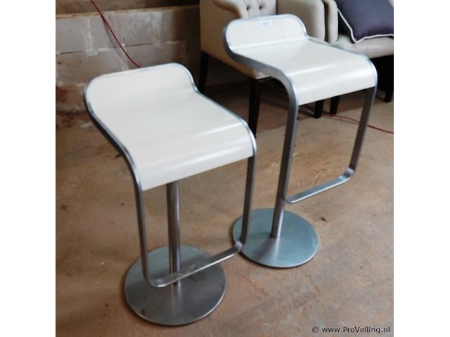 2 lapalma model lem barstoelen - afbeelding 1 van  7