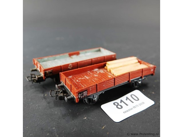 2 märklin goederen wagons - afbeelding 1 van  5