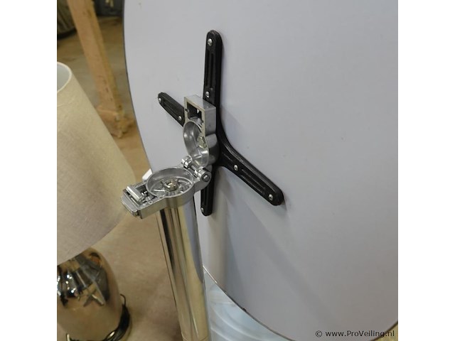 2 opklapbare aluminium statafels - afbeelding 5 van  5