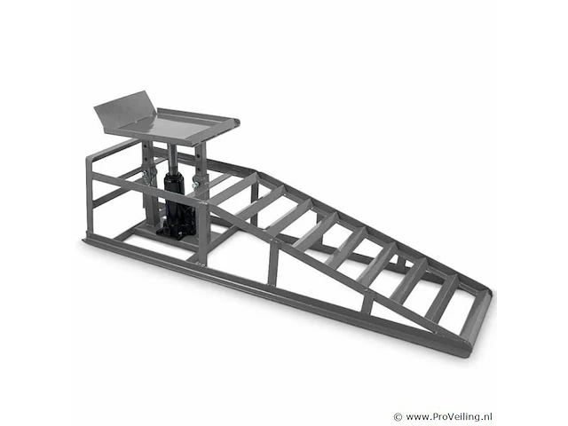 2 oprijplaten in hoogte verstelbaar met ingebouwde hydraulische krik max. 2000kg - afbeelding 3 van  4