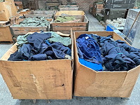 2 pallets onderkleding - afbeelding 1 van  5