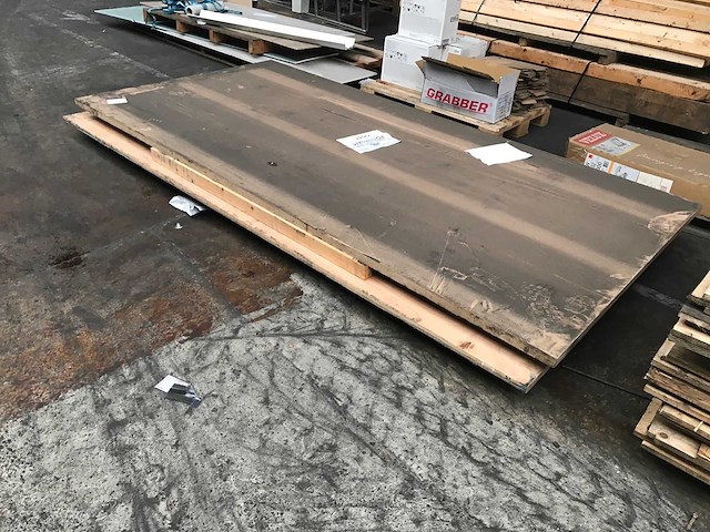 2 pallets plaatmateriaal (2x) - afbeelding 2 van  4