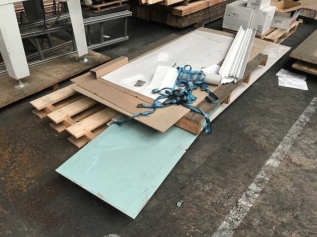 2 pallets plaatmateriaal (2x) - afbeelding 4 van  4