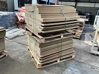 2 pallets spaanplaat 110m2 - afbeelding 2 van  4