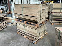 2 pallets spaanplaat 110m2 - afbeelding 4 van  4