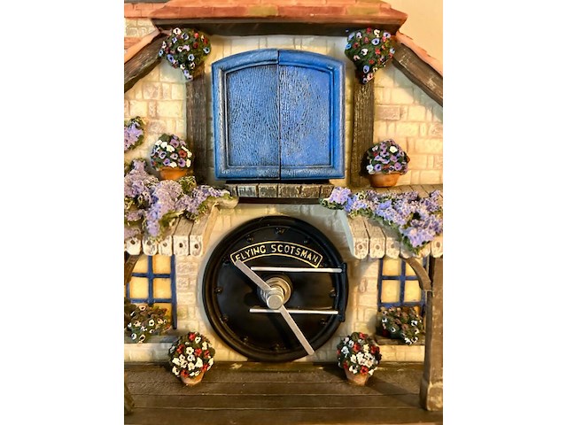 2 penduleklokken, tafelklok en treinklok - afbeelding 9 van  27