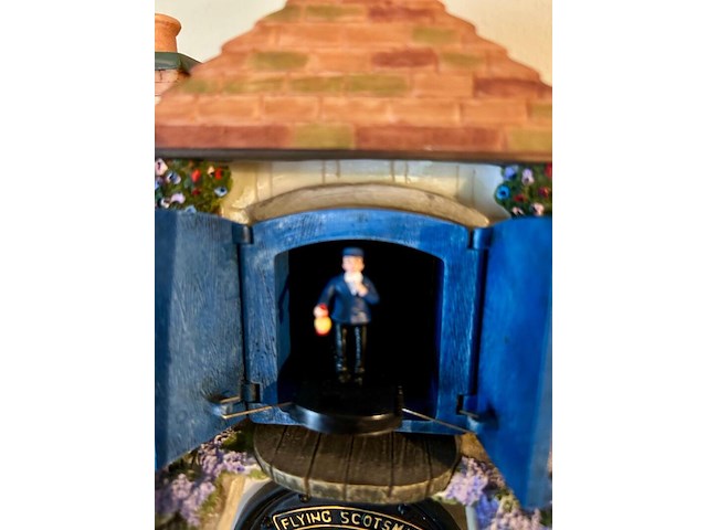 2 penduleklokken, tafelklok en treinklok - afbeelding 14 van  27