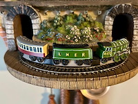 2 penduleklokken, tafelklok en treinklok - afbeelding 15 van  27