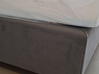 2-persoon boxspring met hoofdbord - afbeelding 4 van  12