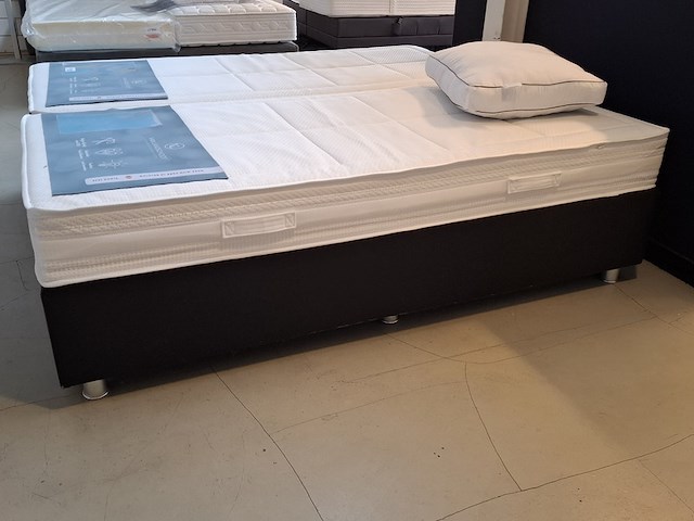 2-persoon boxspring - afbeelding 9 van  12