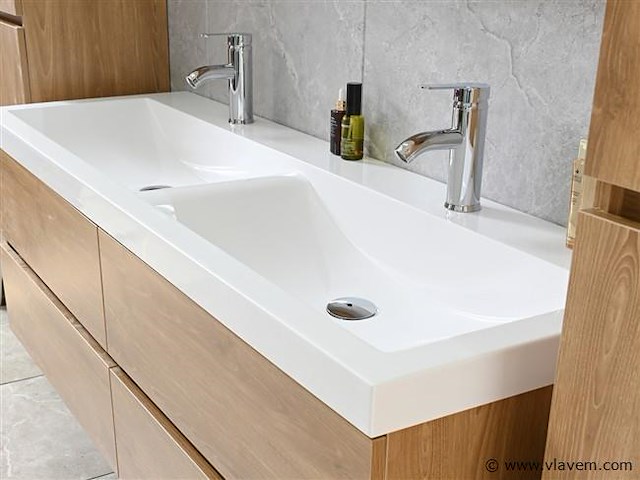 2-persoons badkamermeubel 145 cm licht hout decor - incl. kranen - afbeelding 12 van  12