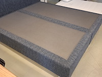 2 persoons boxspring met hoofdbord o.a. van landschoot - afbeelding 4 van  12