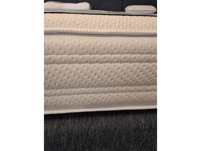 2 persoons boxspring met hoofdbord o.a. van landschoot - afbeelding 11 van  12