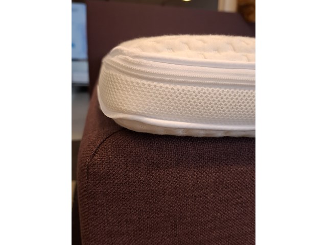 2 persoons boxspring met hoofdbord van landschoot - afbeelding 2 van  11