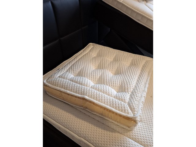 2-persoons boxspring met hoofdbord - afbeelding 11 van  15