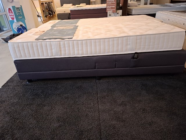 2-persoons elektrische boxspring met 2x matras o.a. meditras - afbeelding 6 van  17