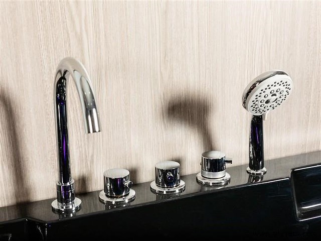 2-persoons massage bad. type kleur zwart. rechtse opstelling. afm.ca. 1700x1200x65 - afbeelding 8 van  10