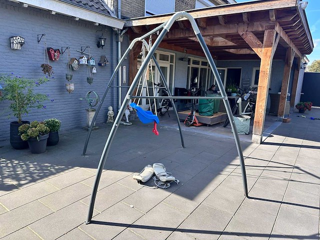 2-persoons schommel demo model - afbeelding 2 van  6