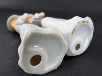 2 porseleinen dames met hoed - afbeelding 5 van  5