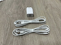 2 port usb oplader en kabels - geschikt voor iphone - afbeelding 4 van  4
