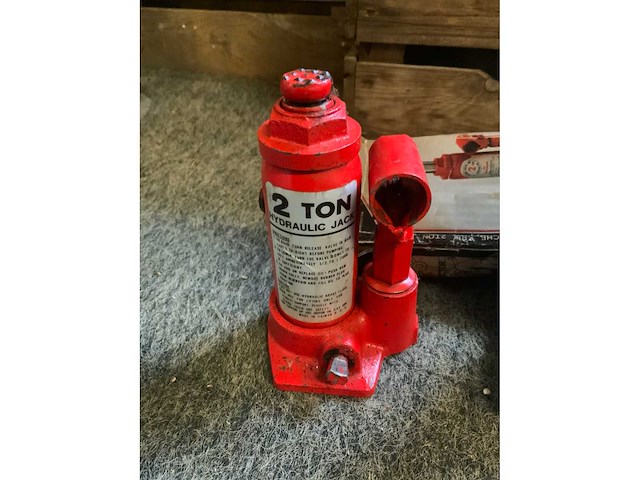 2 potkrikjes - afbeelding 3 van  3