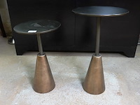 2 ren industrial loft antieke roest ronde bijzettafels voor buiten - afbeelding 3 van  5