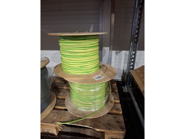 2 rol aardedraad a14 05 12824f - afbeelding 1 van  4