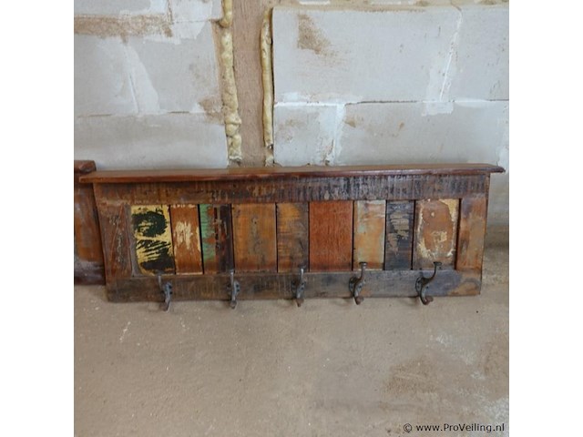 2 rustieke kapstokken van oud hout - afbeelding 3 van  5