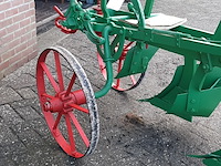 2-schaar rondgaande paarden ploeg, 1956 - afbeelding 3 van  14