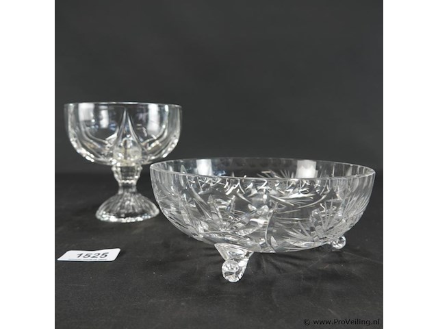 2 schalen - afbeelding 2 van  5