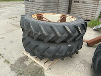 2 sets achterbanden met velg - afbeelding 6 van  20