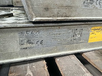 2 sets aluminium oprijbeunen 390–402 cm (4x) - afbeelding 5 van  13